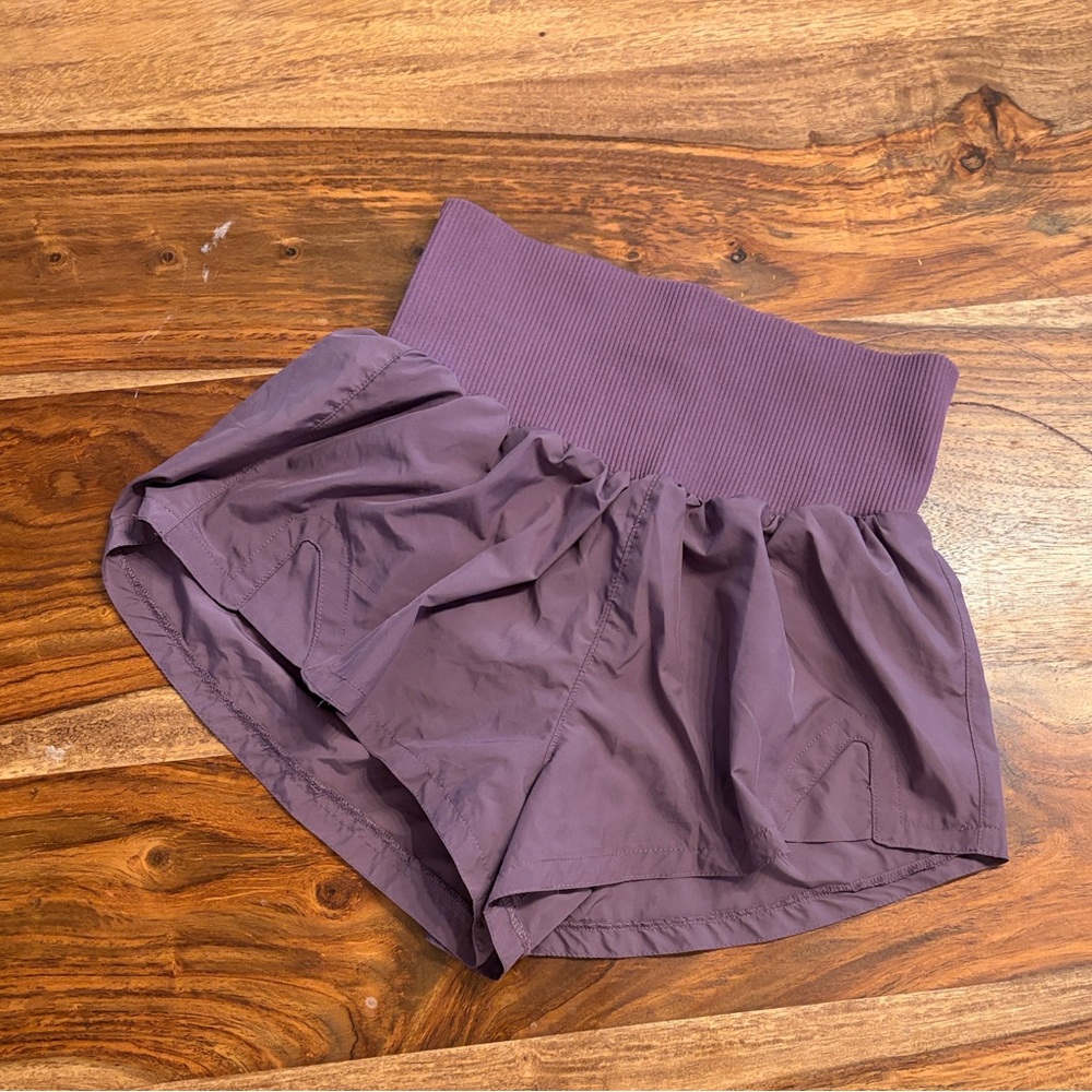 FREE PEOPLE FP MOVEMENT Carpe Diem High-Waist Purple Active Shorts Size XS - Picture 9 of 9